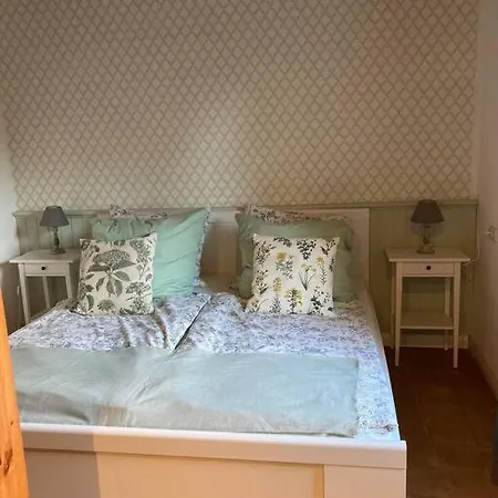 Ferienwohnung Idylle Unter Reet, Gemuetliche Ferienwohnug Haseldorf Exterior foto